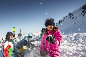 Ski-Ride-Snowboard-New-Zealand-Spring-School-Holidays